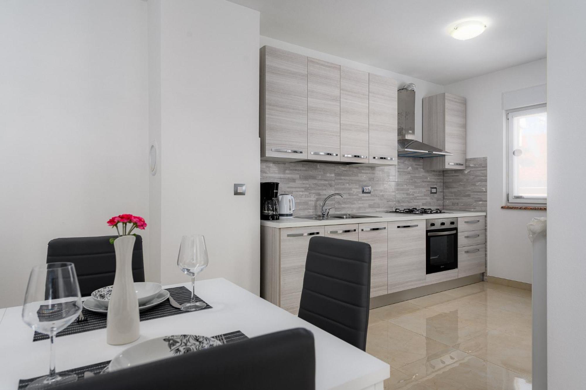 Stancija Amorozo 5 - Apartment N. 7 بوريتش المظهر الخارجي الصورة